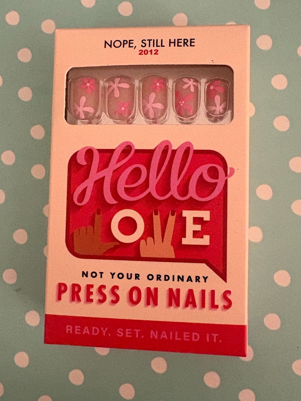 Hello Love - nails - Picture 2 of 6